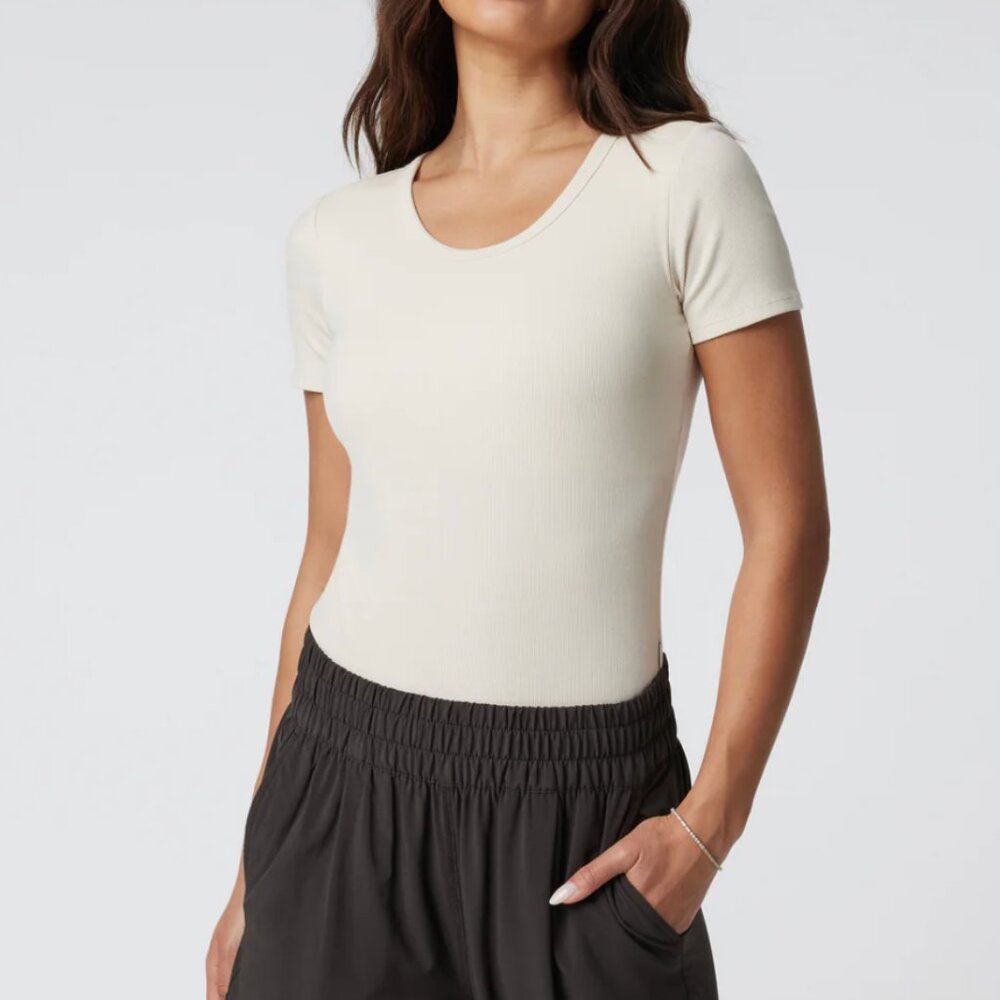 Vuori- Short Sleeve Pose Bodysuit Built in Bra *never worn* no tags